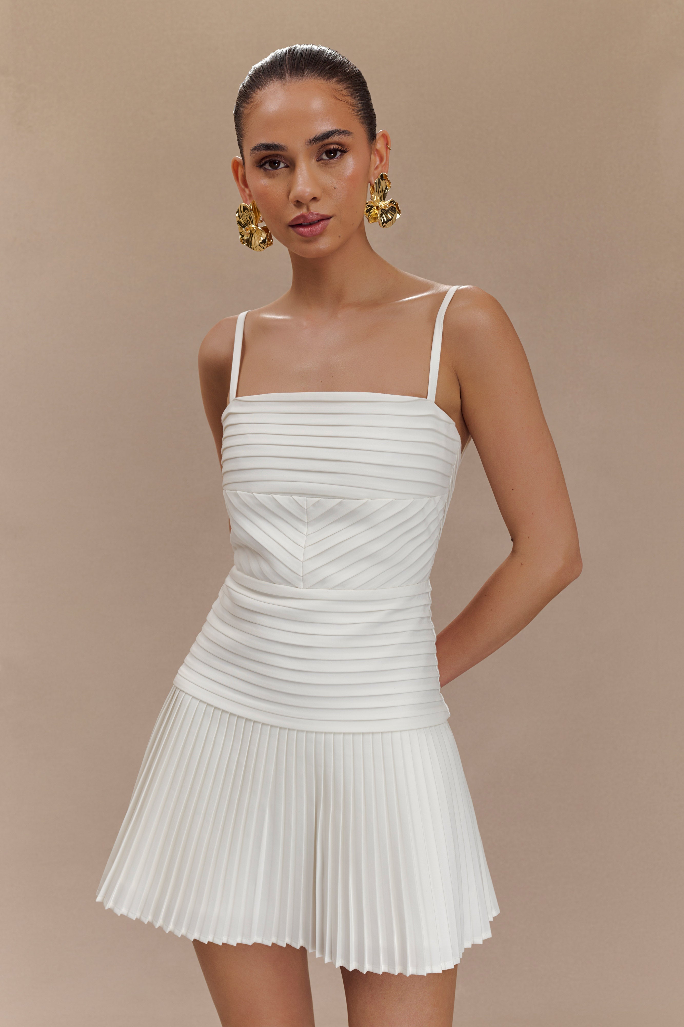 Μίνι Φόρεμα Rylee Με Πολλαπλές Πλισέ - Λευκό