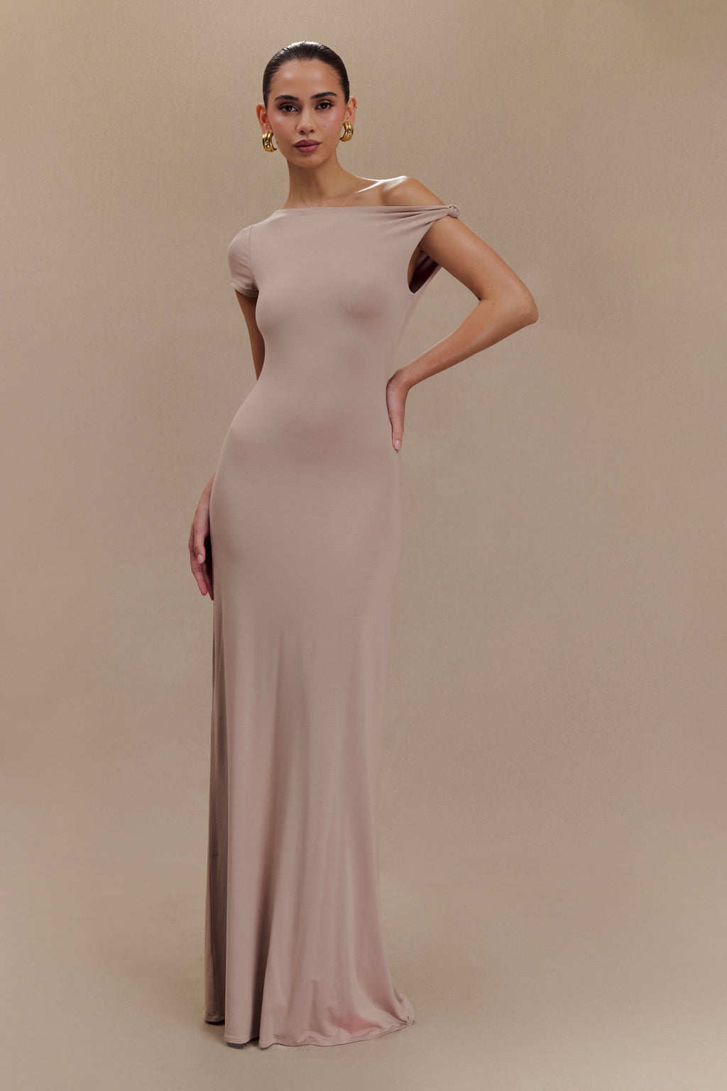 Φόρεμα Tamsin Με Κοντό Μανίκι Και Σχέδιο Modal - Μανιτάρι