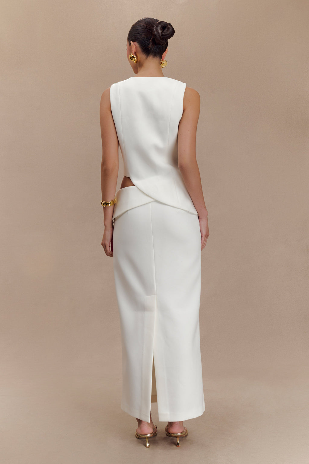 Σετ Ασύμμετρου Αμάνικου Κοστουμιού Astrid - Λευκό