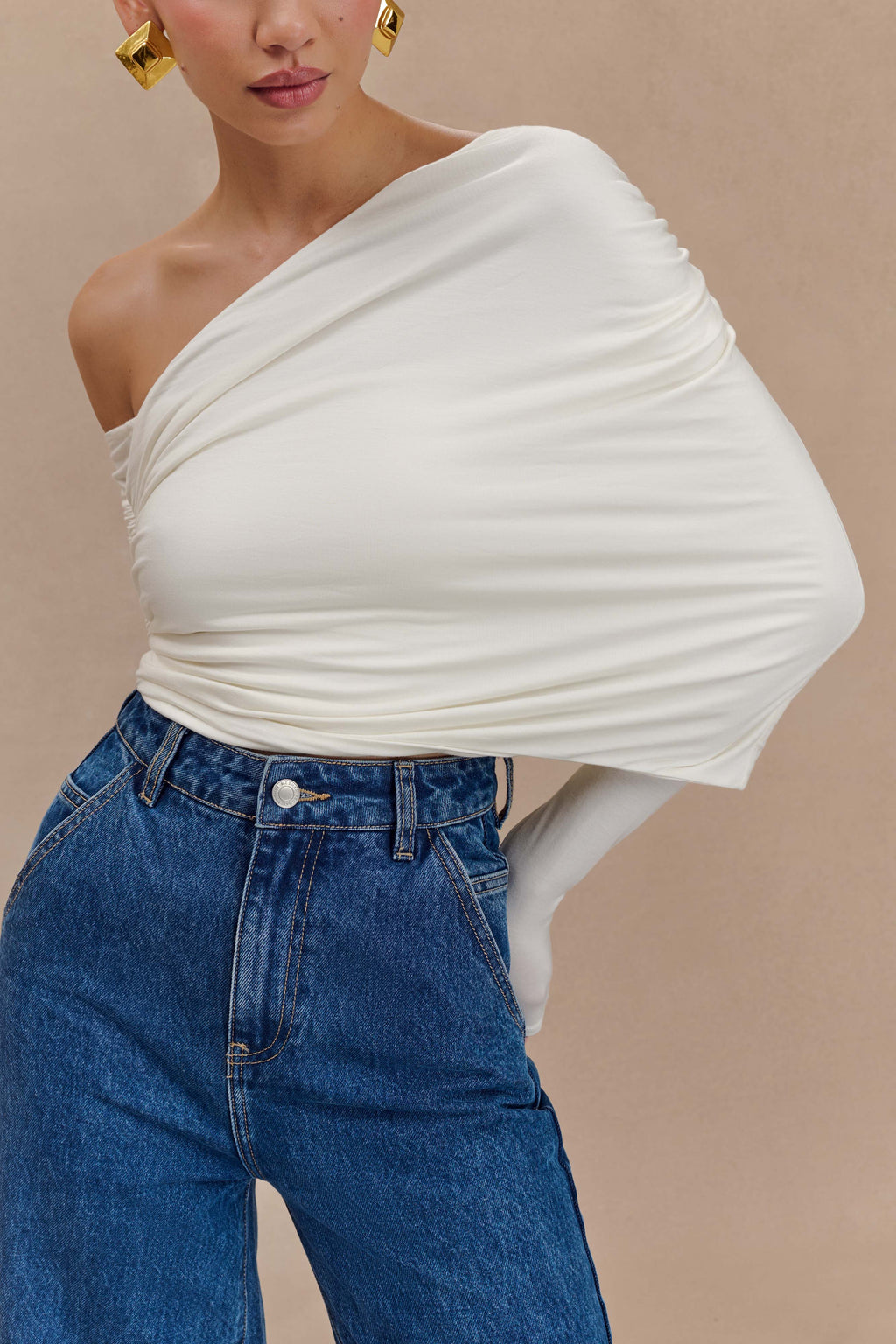 Μπλούζα Με Έναν Ώμο Corinna Modal - Ιβουάρ