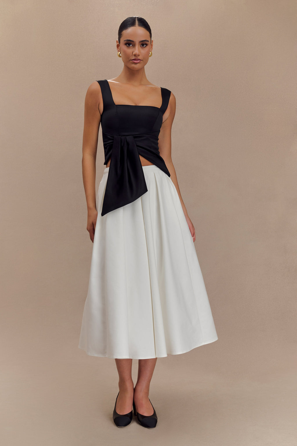 Bryony Σατέν Αμάνικο Μπλούζα Με Δομή - Μαύρο