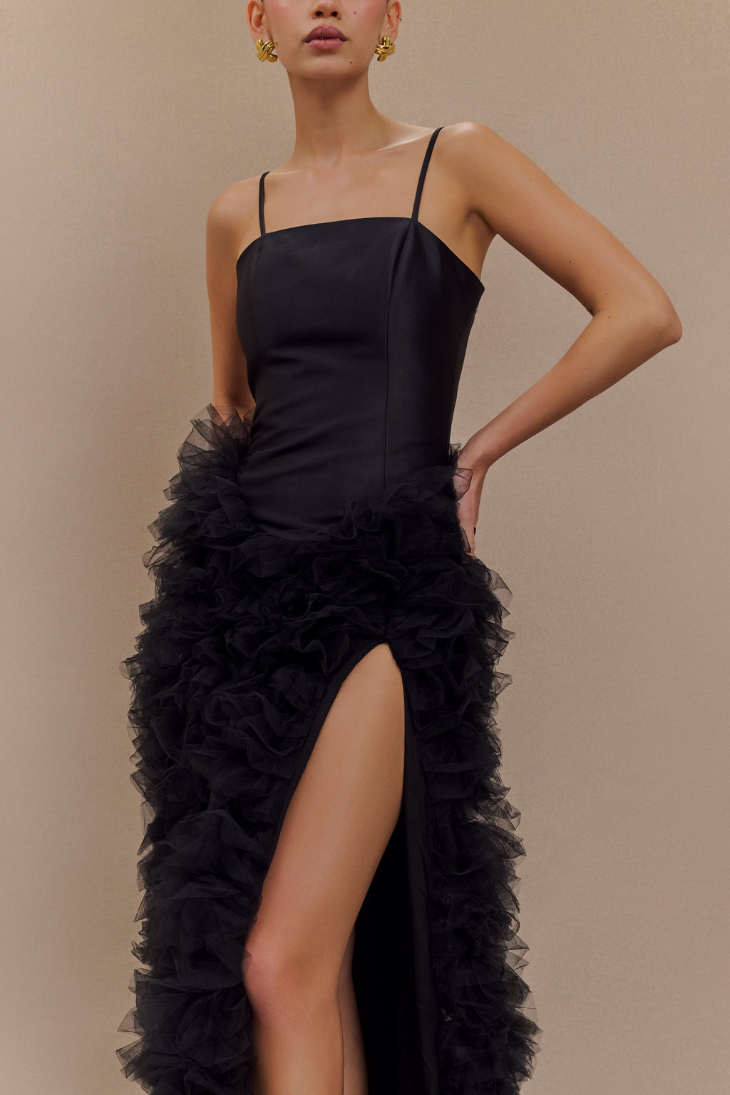 Φόρεμα Με Βολάν Και Στρώσεις Magnolia - Μαύρο