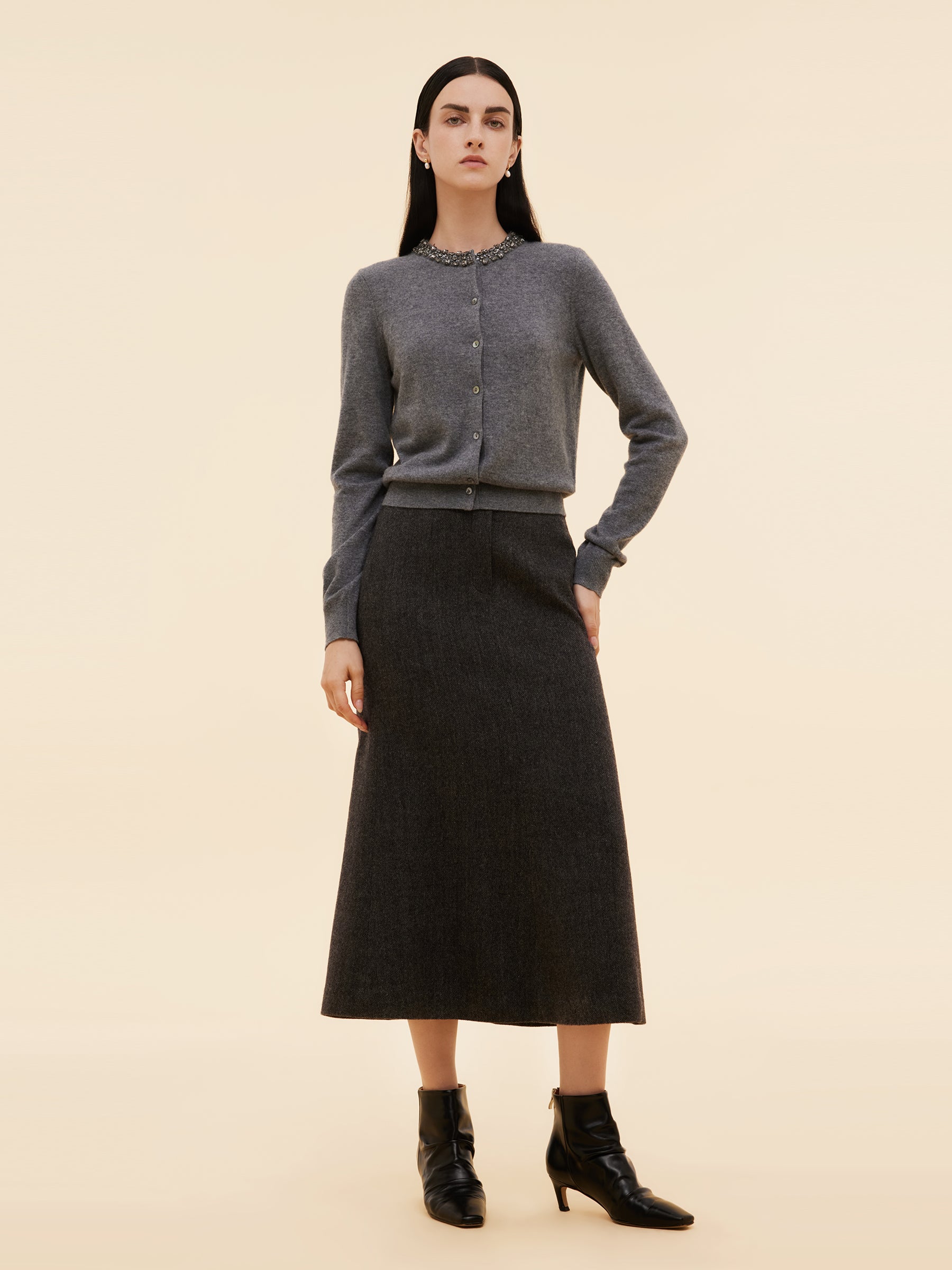 Γυναικείο Ζακέτα Με Στρογγυλή Λαιμόκοψη Και Χάντρες