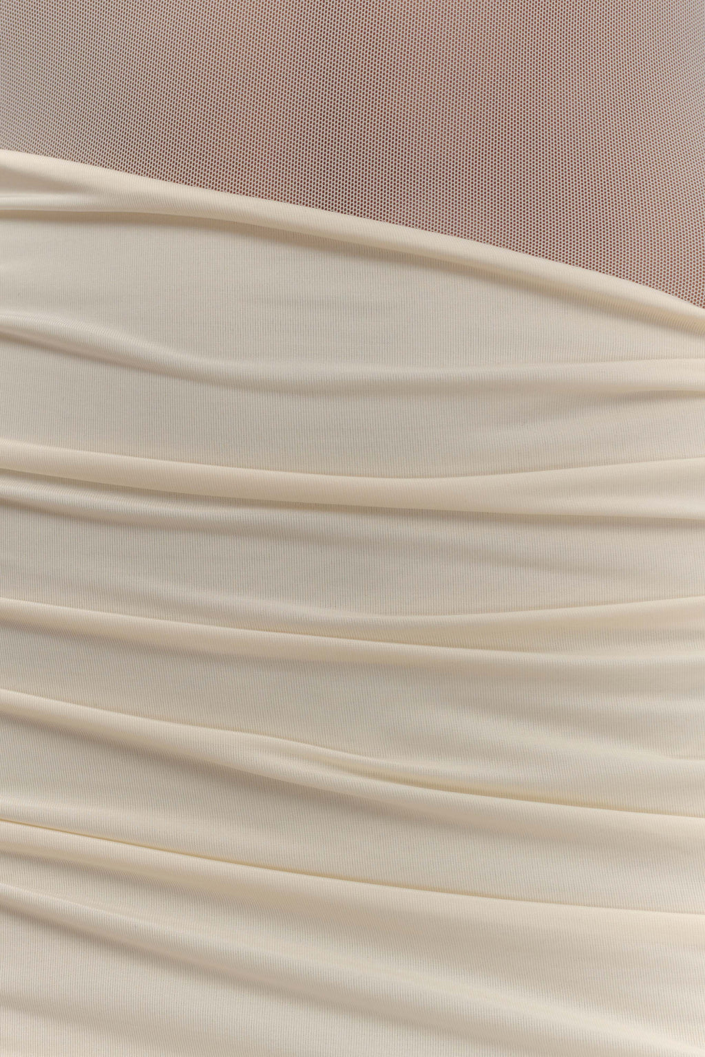 Φόρεμα Dallas Με Έναν Ώμο Και Mesh - Ιβουάρ