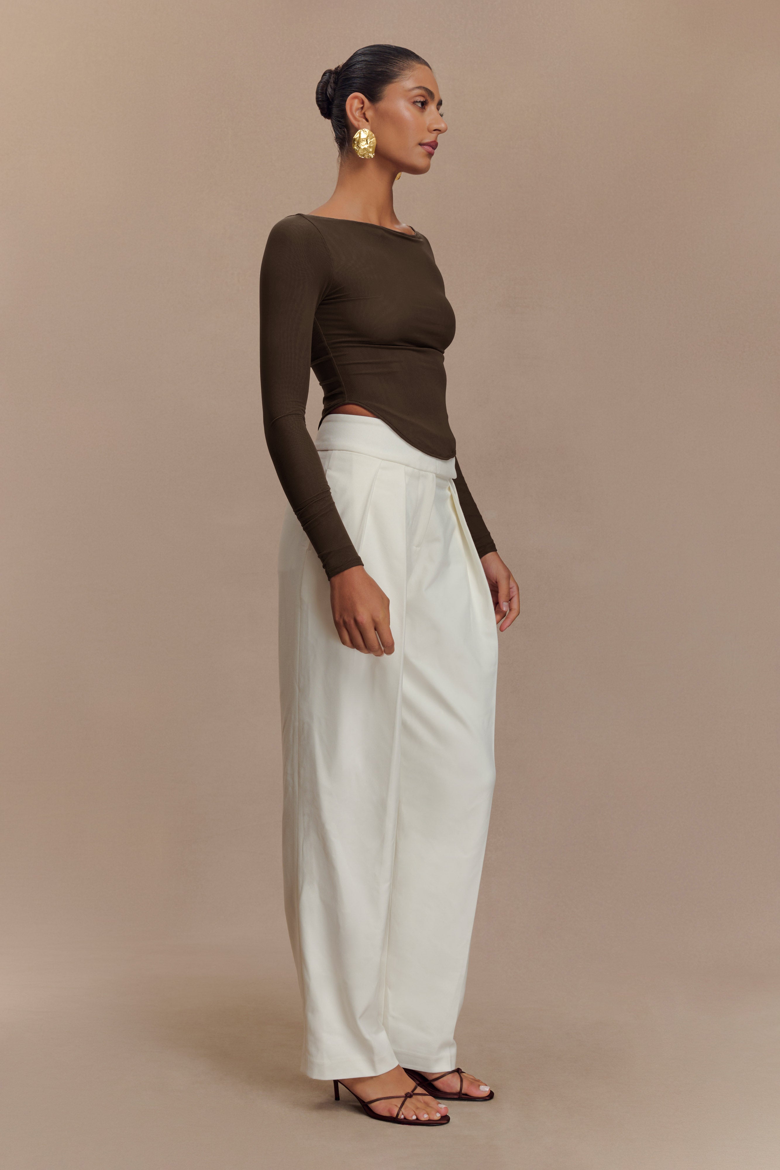 Colette Μπλούζα Με Ντεκολτέ Και Λαιμόκοψη - Σκούρο Σοκολά