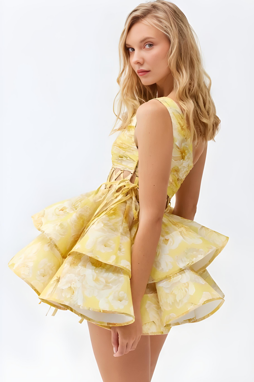 Μίνι Φόρεμα Με Έναν Ώμο Και Φλοράλ Σχέδιο Liora