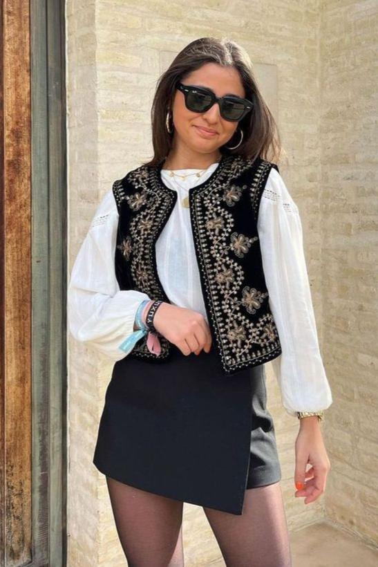 Γιλέκο Με Κέντημα Miorella