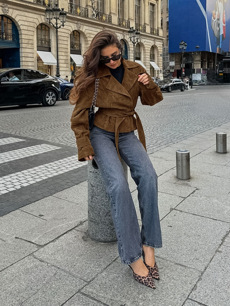 Σουέτ Μπουφάν Με Τιράντες