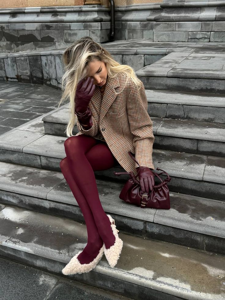 Αντιολισθητικές Μαλακές Λεπτές Κάλτσες Theslyn