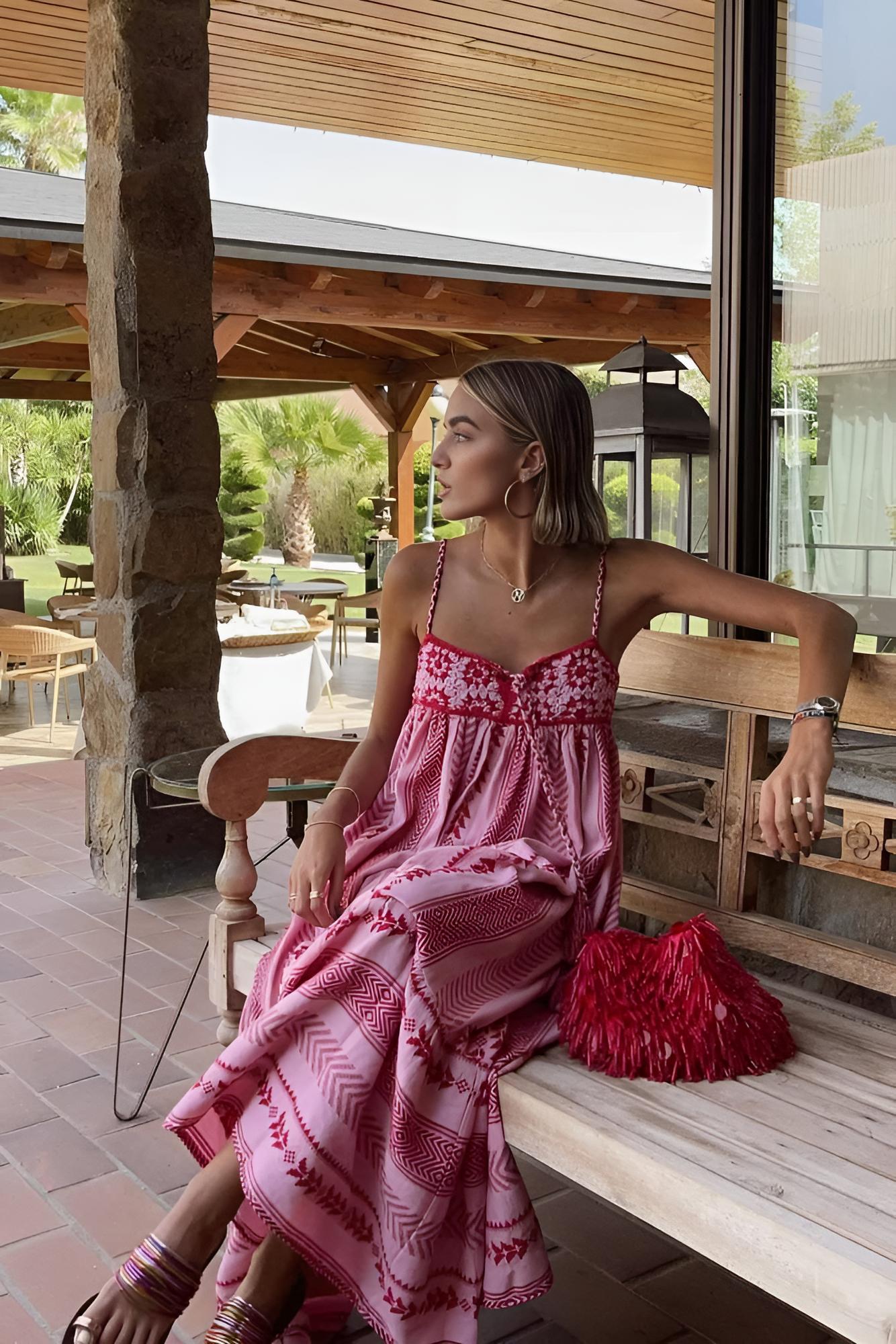 Μακρύ Φόρεμα Με Έθνικ Πλεκτό Λουρί