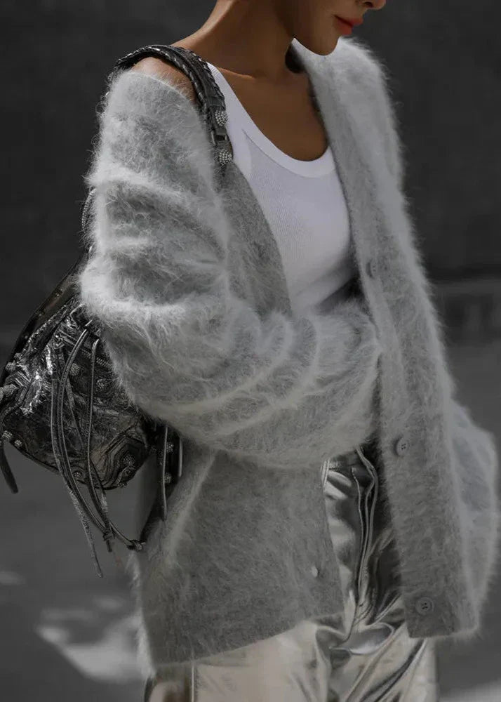 Ζακέτα Με Κουμπιά Σε Απαλό Γκρι Χρώμα