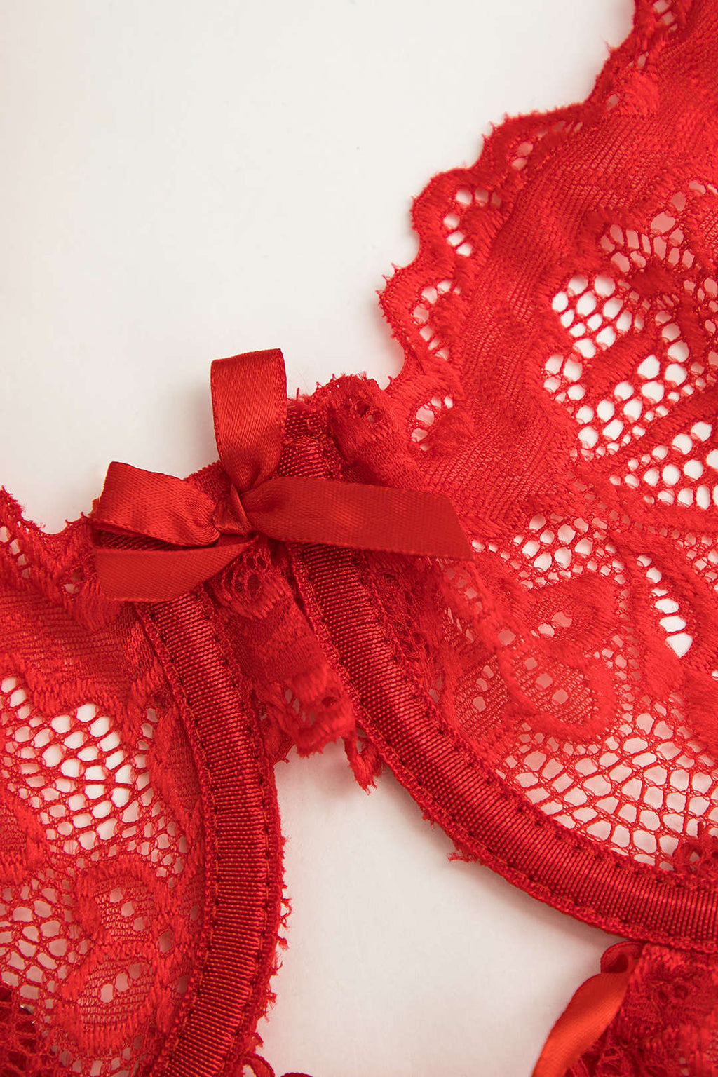 Σετ Εσώρουχων Με Κορδόνια Και Λεπτομέρεια, Χωρίς Κορδόνια Στην Πλάτη