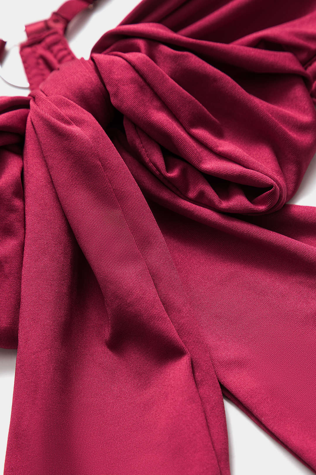 Σετ Εσώρουχων Με Ζαρτιέρες Και Γάντια, Με Τσόκερ Και Κοψίματα Μπροστά