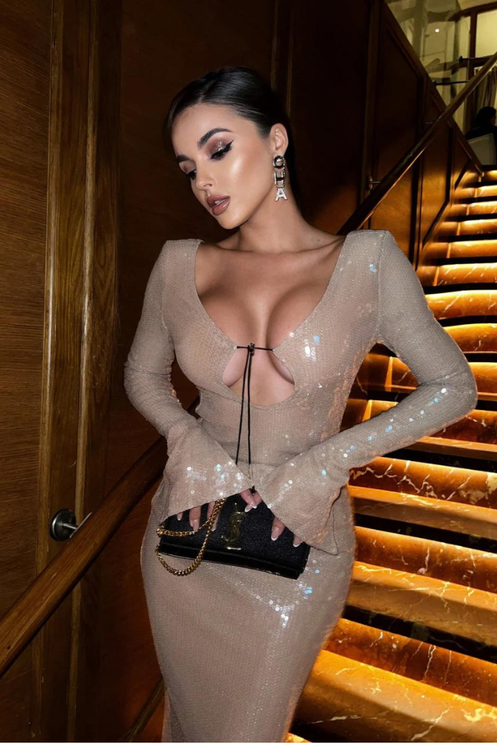 Φόρεμα Μίντι Με Κοραλλί Και Παγιέτες