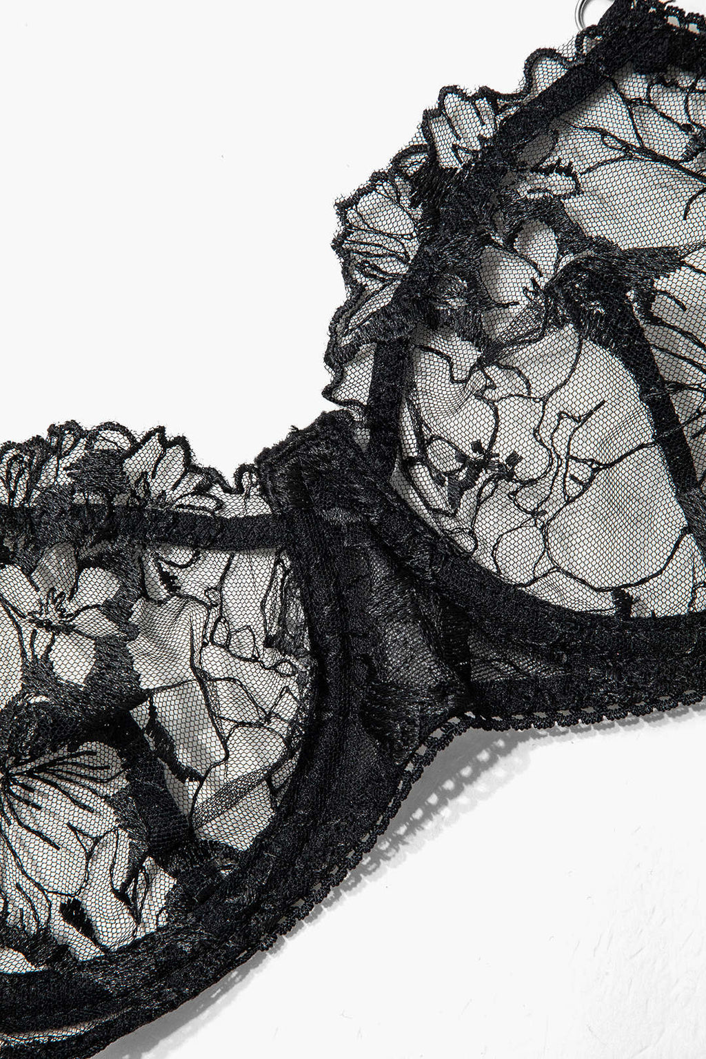 Σετ Ζαρτιέρες Με Σταυρό Από Τούλι Και Λεπτομέρειες