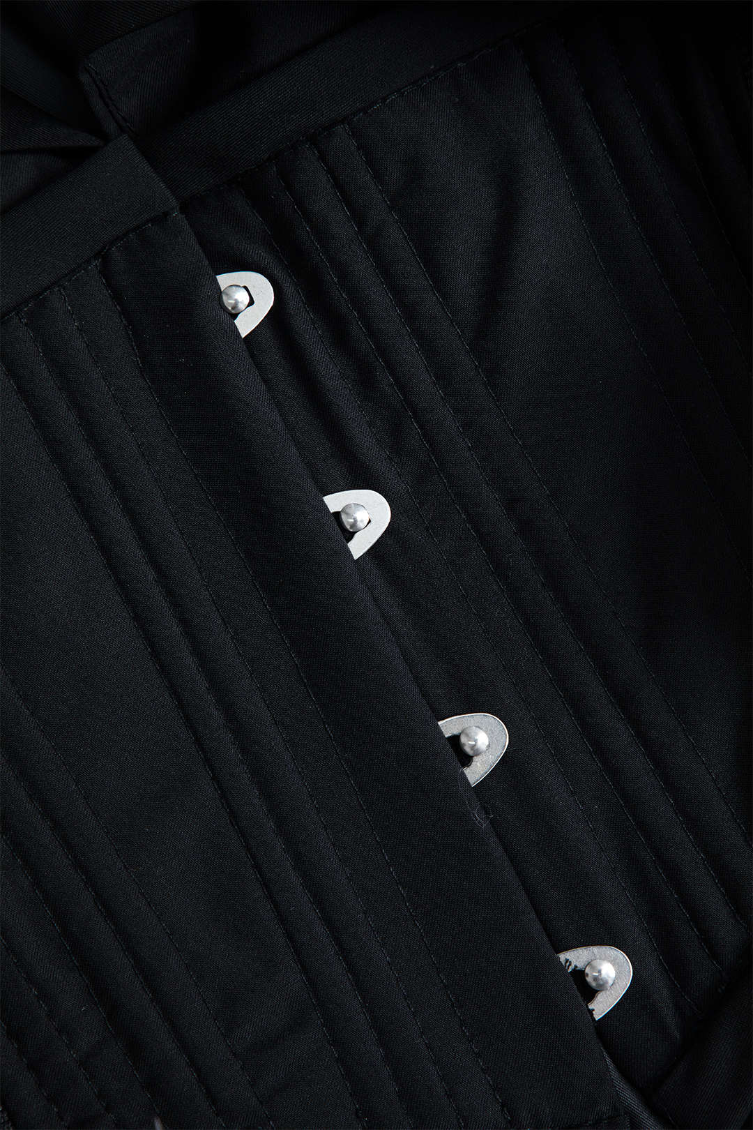 Σακάκι Capriona Με Κουμπιά Και Λεπτομέρειες Κορσάζ