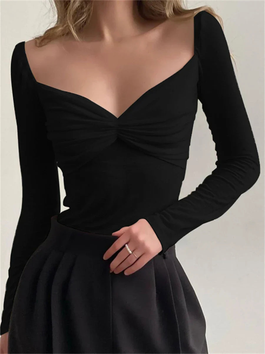 Μπλούζα Με Μακριά Μανίκια Και Λαιμόκοψη Σε Σχήμα Καρδιάς