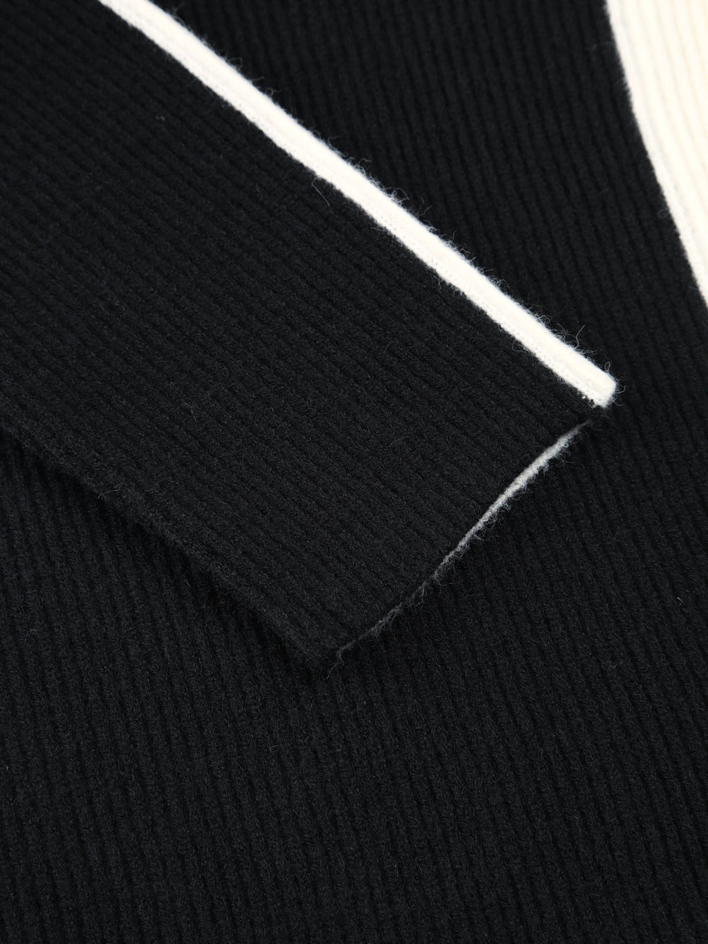 Σετ Πλεκτής Φούστας Δύο Τεμαχίων Με Ρίγες Σε Αντίθεση