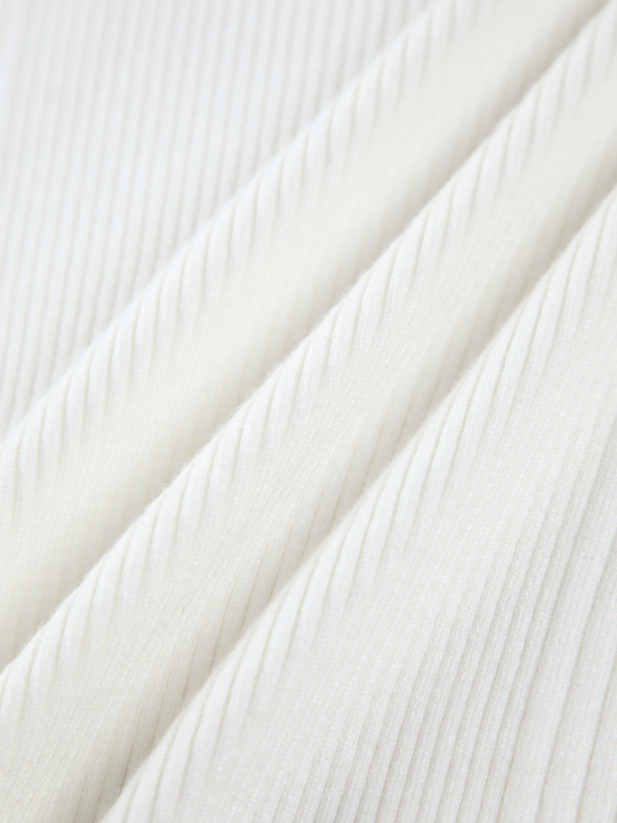 Μπλούζα Με Ριμπ Λεπτομέρειες Και Αγκράφα