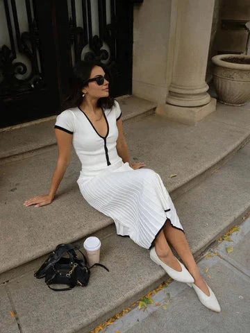 Λευκό Πλεκτό Μίντι Φόρεμα Με Αντίθεση