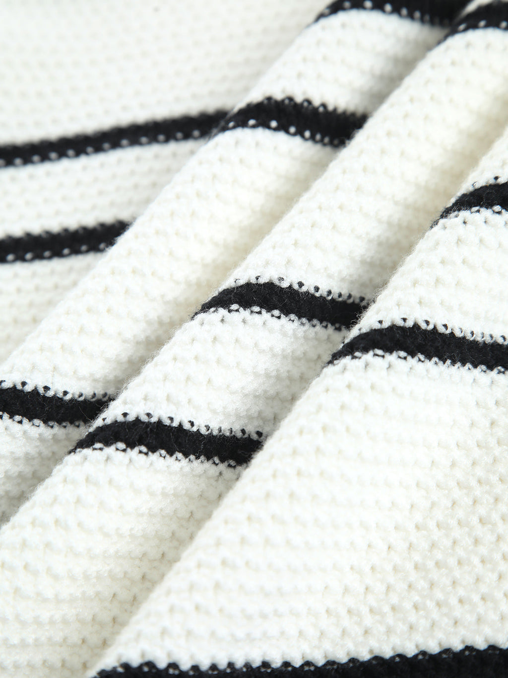 Σετ Φούστας Με Ριγέ Κόμπους Και Πλάτη Χωρίς Κόμπους