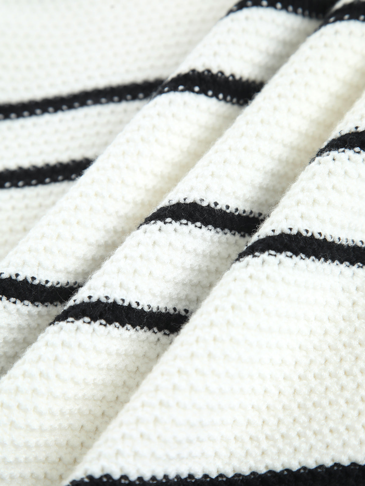 Σετ Φούστας Με Ριγέ Κόμπους Και Πλάτη Χωρίς Κόμπους