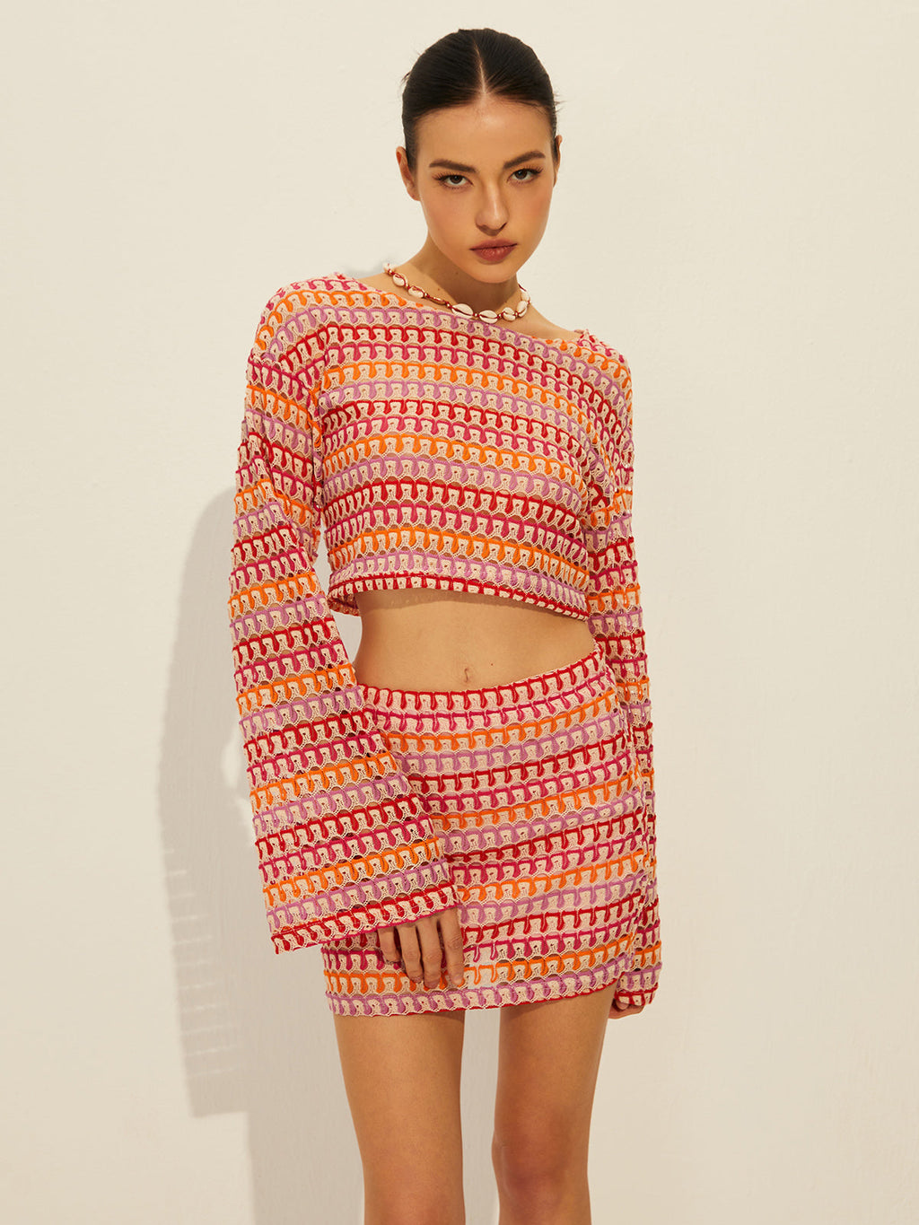 Σετ Φούστας Με Στρογγυλή Λαιμόκοψη Και Μακριά Μανίκια