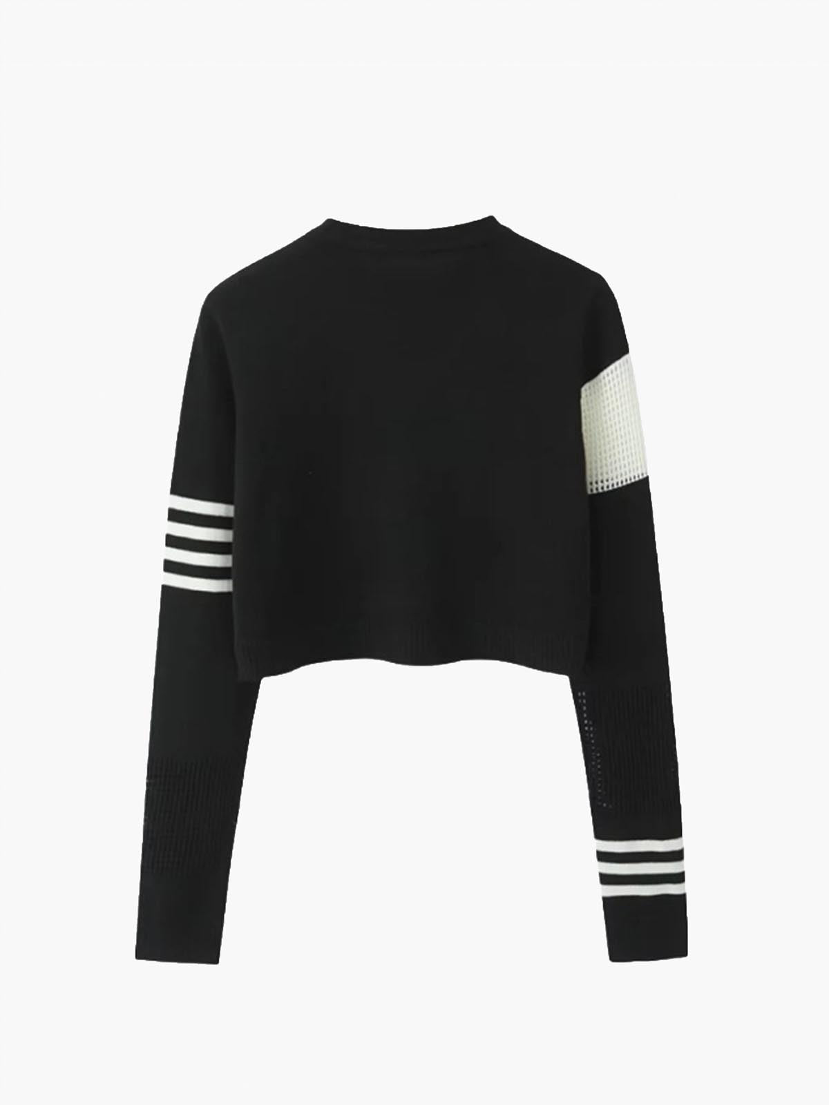 Πλεκτό Τοπ Με Γεωμετρικά Κουμπιά Και Χρωματικά Μπλοκ