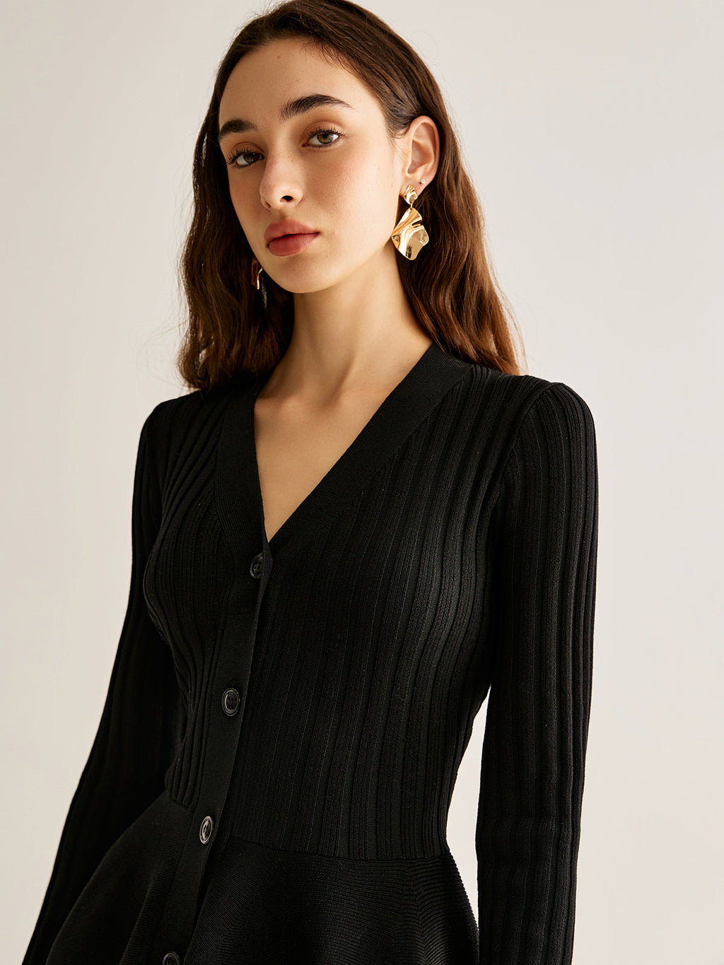 Κοντό Φόρεμα Με Αέρινη Μπλούζα Και Πουλόβερ