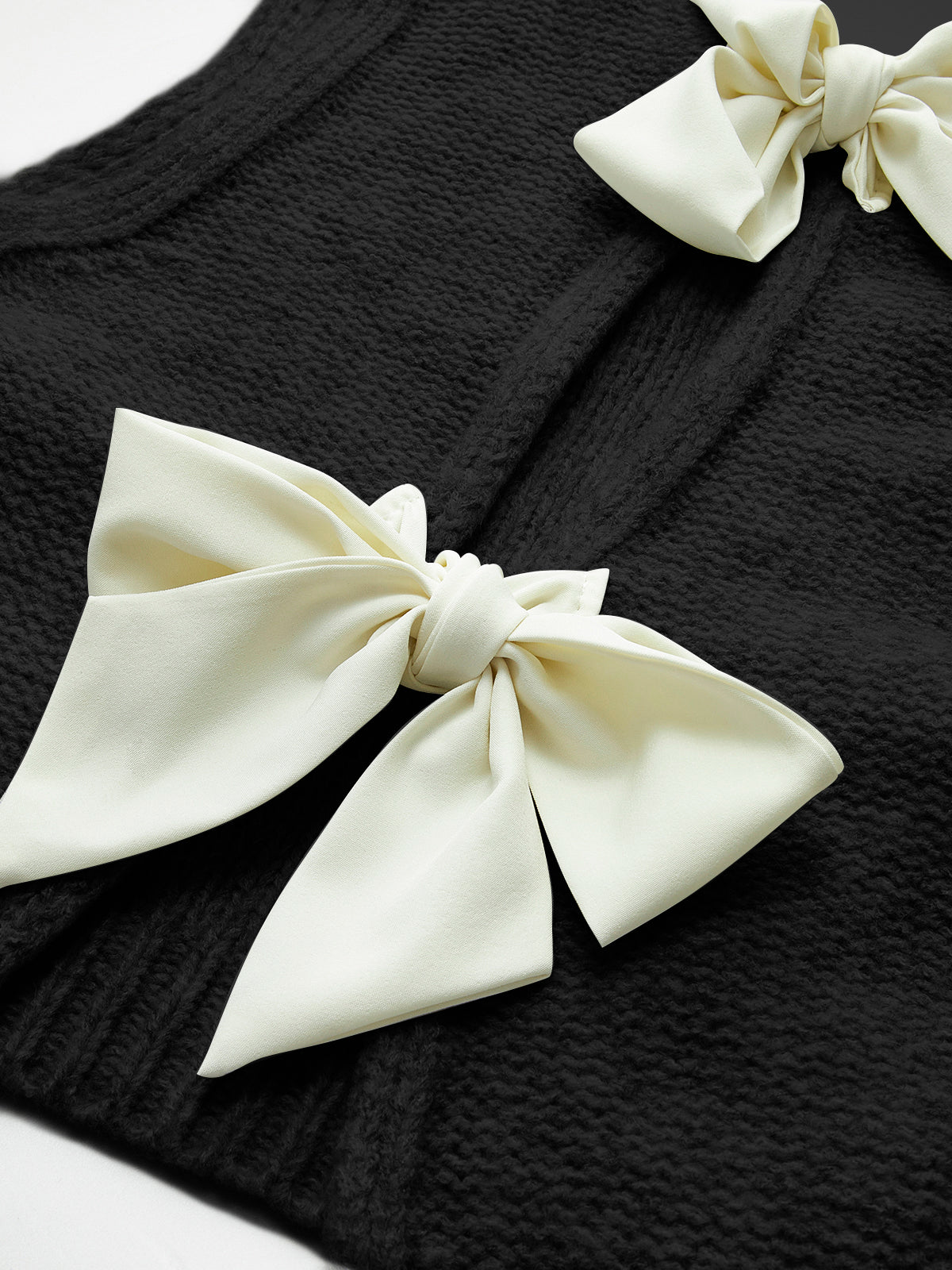 Γιλέκο Με Παπιγιόν Και Πουλόβερ