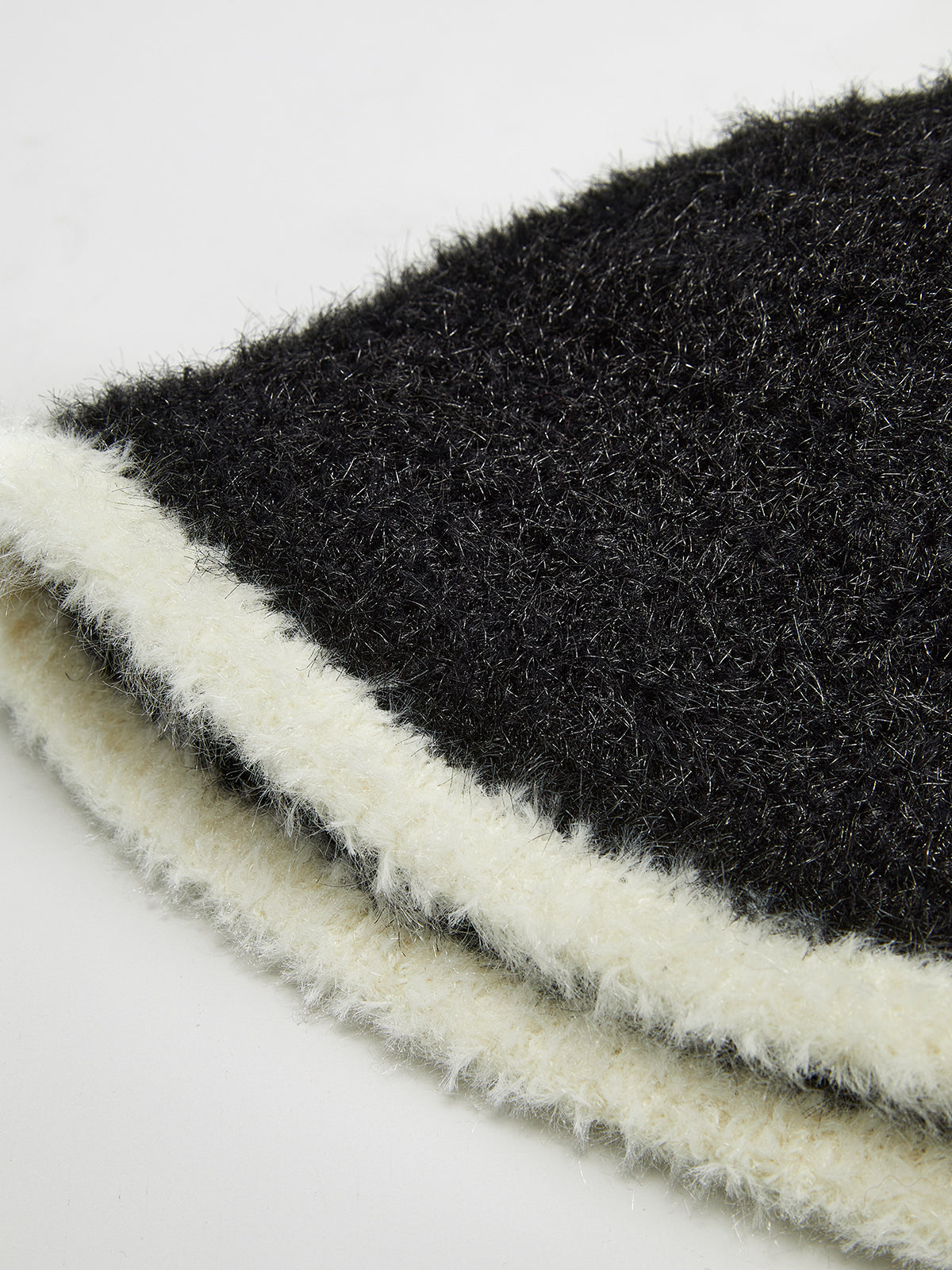 Βελούδινο Καπέλο Με Λωρίδα Αντίθεσης