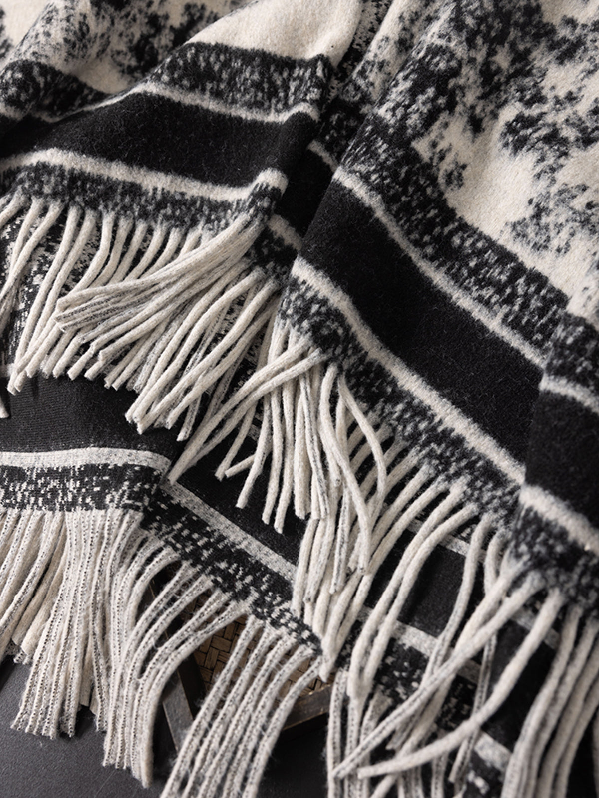 Σάλι Με Σχέδια