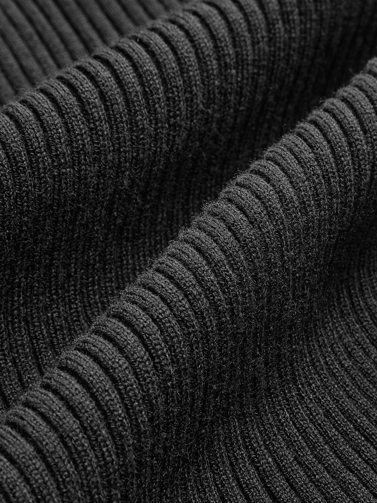 Πλεκτό Τοπ Με Σούρες Και Διάφανο Γιακά