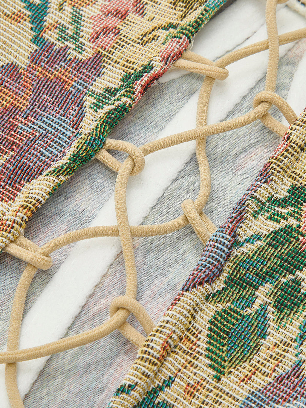 Κορσές Με Κέντημα Και Κορδόνι Με Λουλούδια