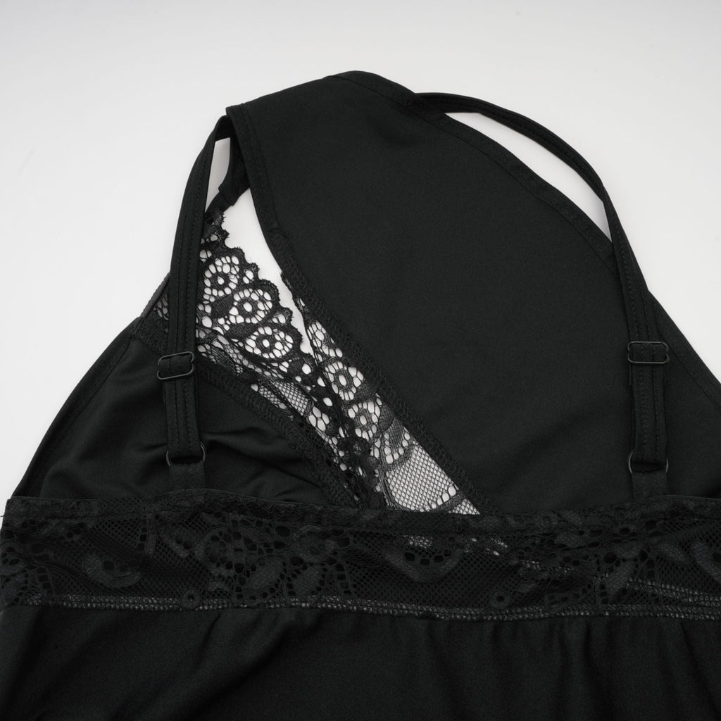 Μίνι Φόρεμα Με Δαντέλα Juana Με Λεπτομέρειες Και Ασύμμετρο Σχέδιο