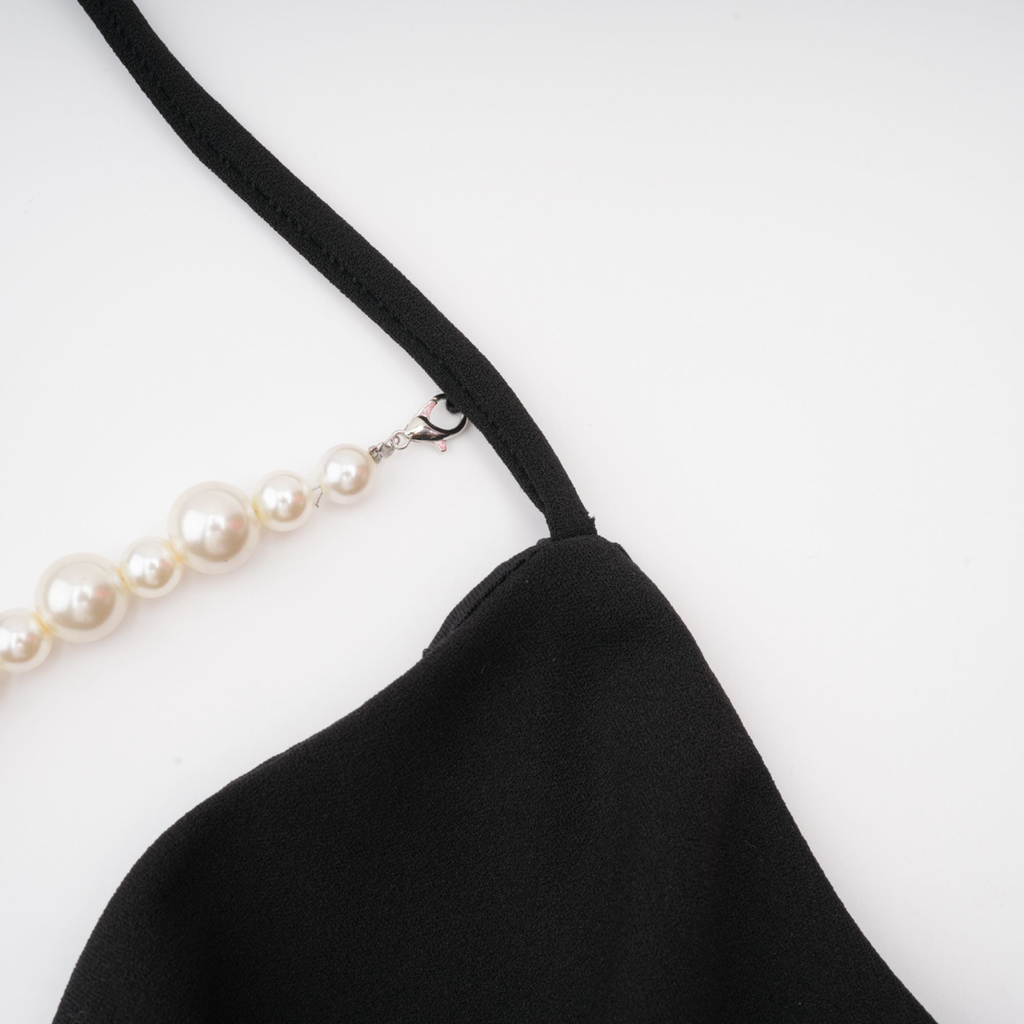 Μίνι Φόρεμα Filomena Με Ψεύτικο Φιόγκο Και Λεπτομέρειες Από Μαργαριτάρι