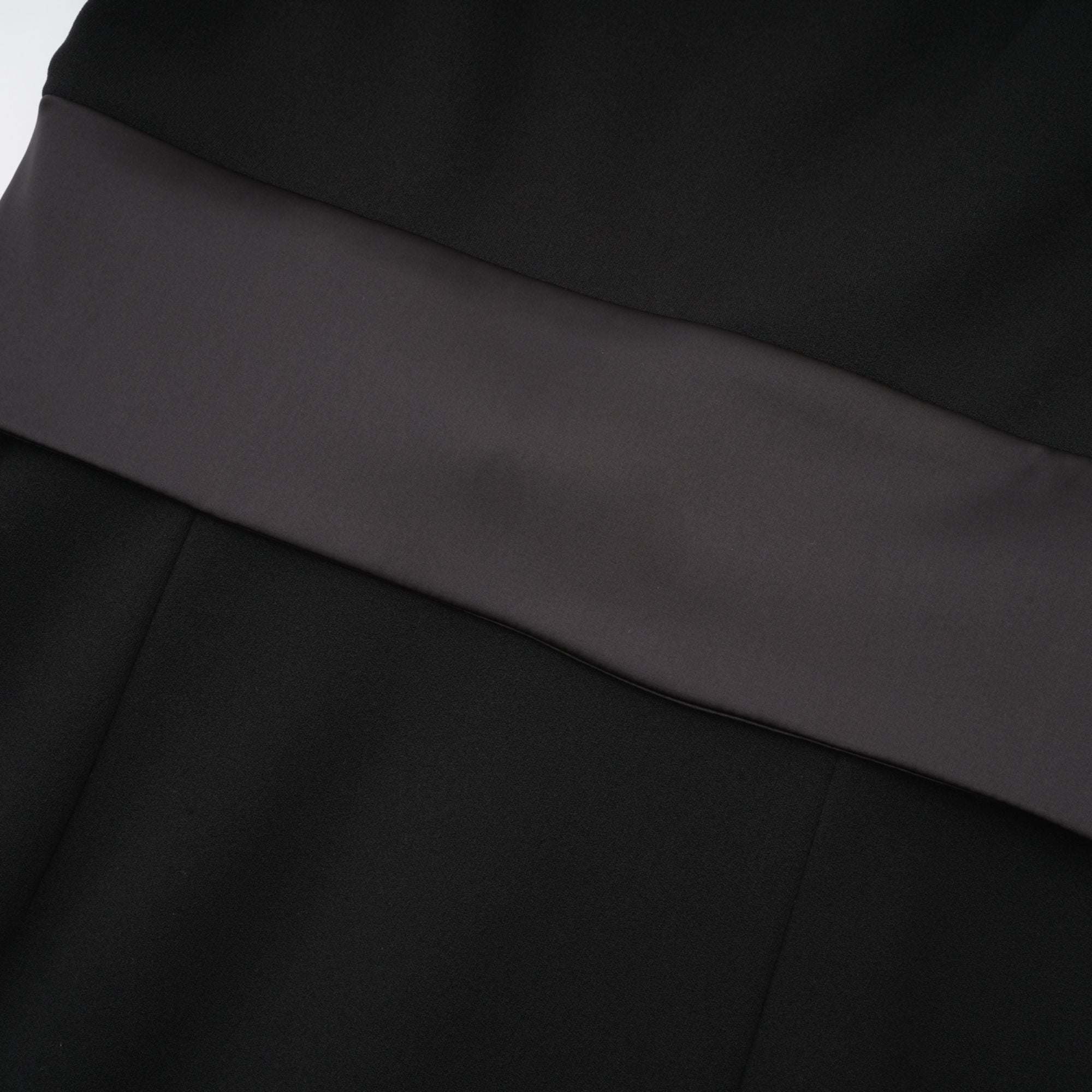 Μίνι Φόρεμα Filomena Με Ψεύτικο Φιόγκο Και Λεπτομέρειες Από Μαργαριτάρι