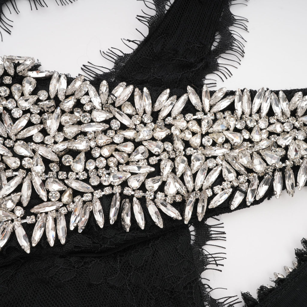 Μαύρο Μάξι Φόρεμα Irène Με Σταυρωτό Κρύσταλλο Και Διακόσμηση