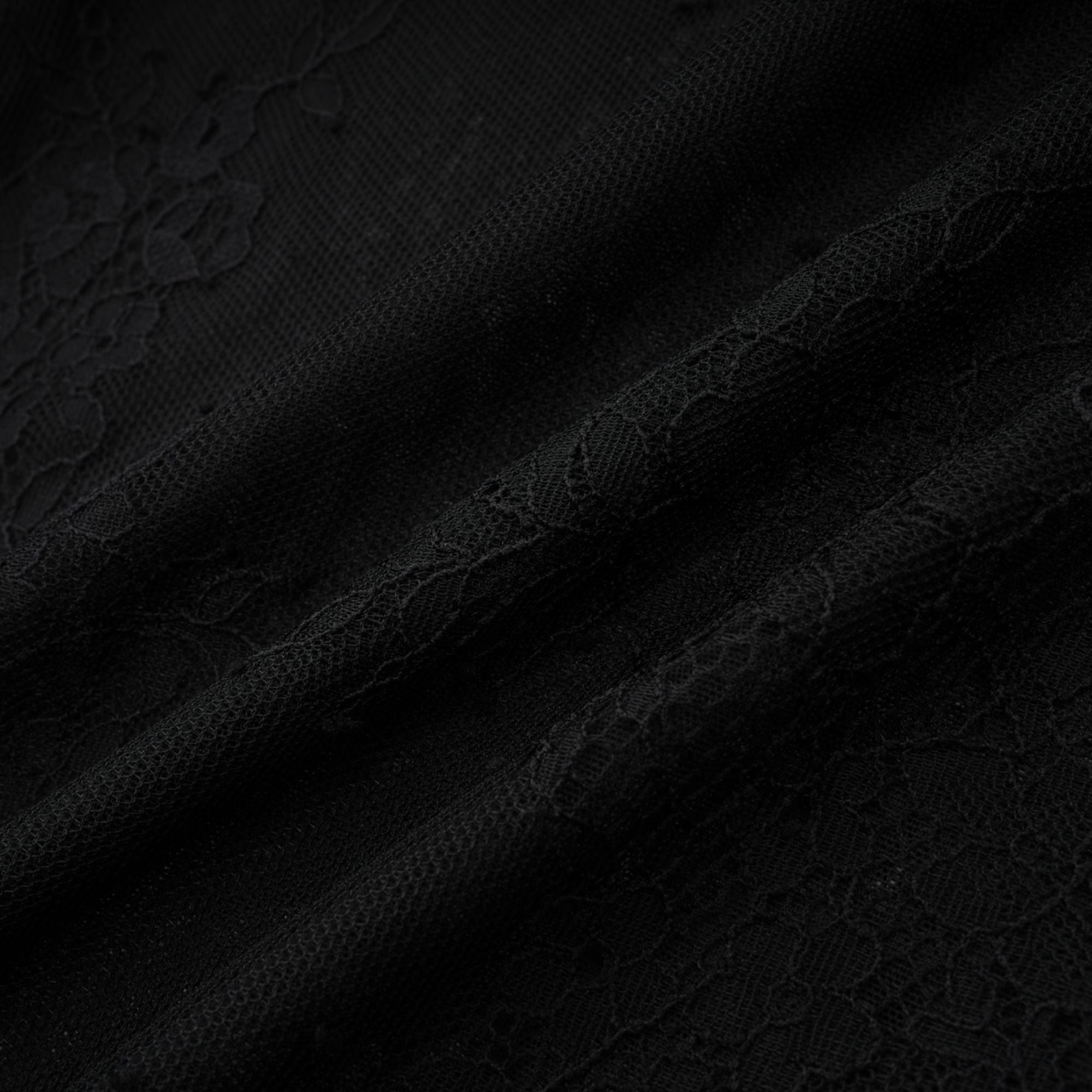 Μαύρο Μάξι Φόρεμα Irène Με Σταυρωτό Κρύσταλλο Και Διακόσμηση