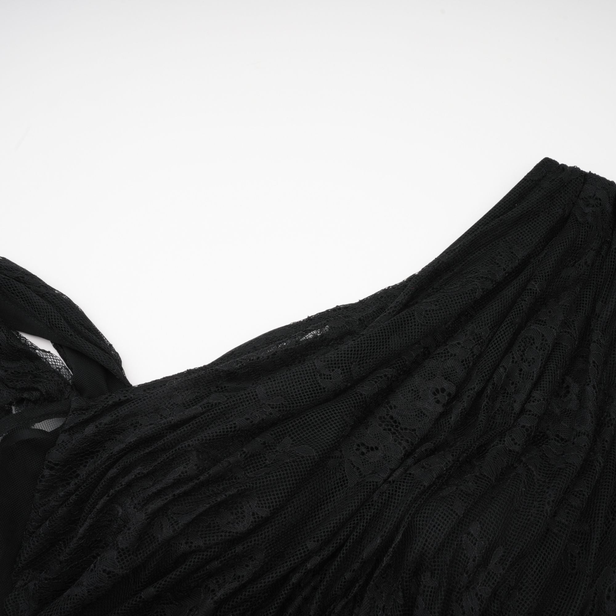 Μαύρο Φόρεμα Jeanne Με Έναν Ώμο Και Μάξι Λαιμόκοψη