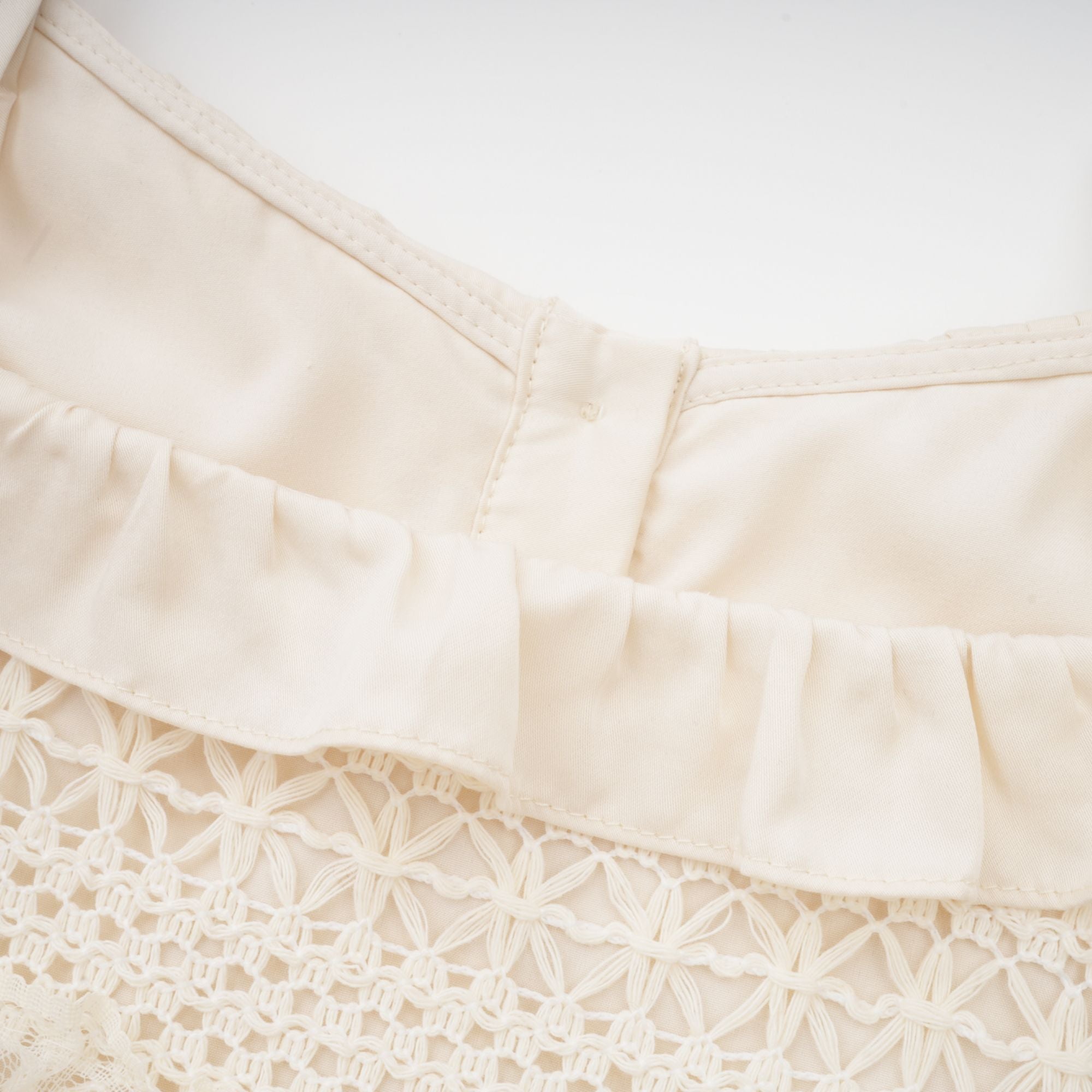 Μίνι Φόρεμα Aurelia Με Δαντέλα Και Βολάν Και Βολάν