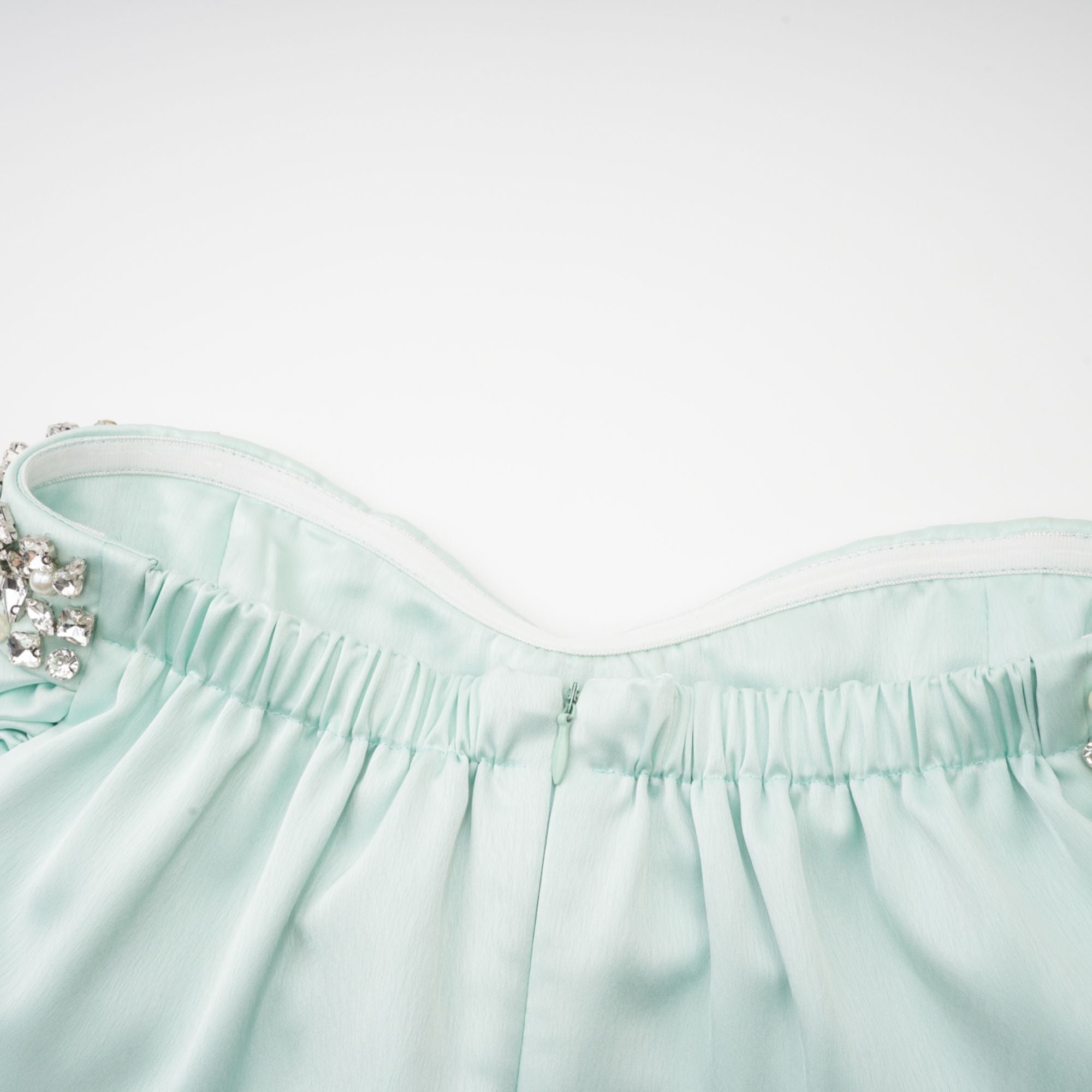 Φόρεμα Priscille Με Κρυστάλλους Και Έξω Ώμους