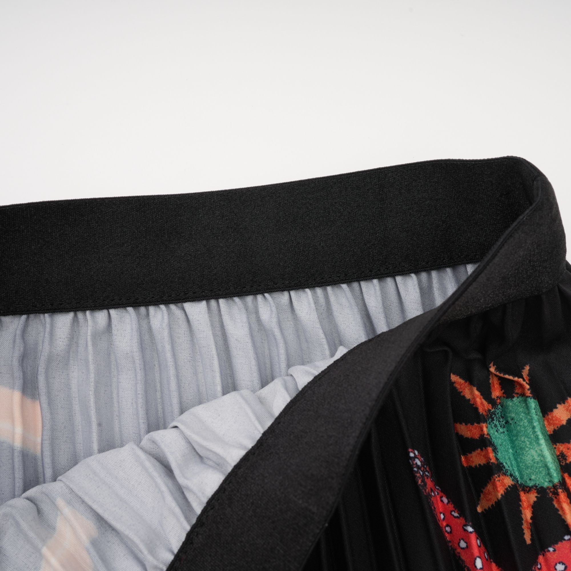 Σετ Πλεκτό Τοπ Και Φούστα Josiane Far East