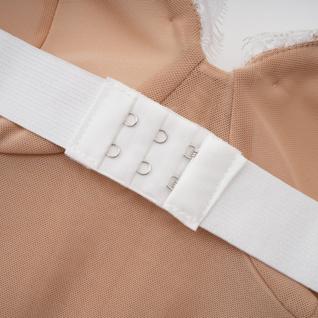 Μίνι Φόρεμα Renée Με Έξωμους Και Δαντέλα