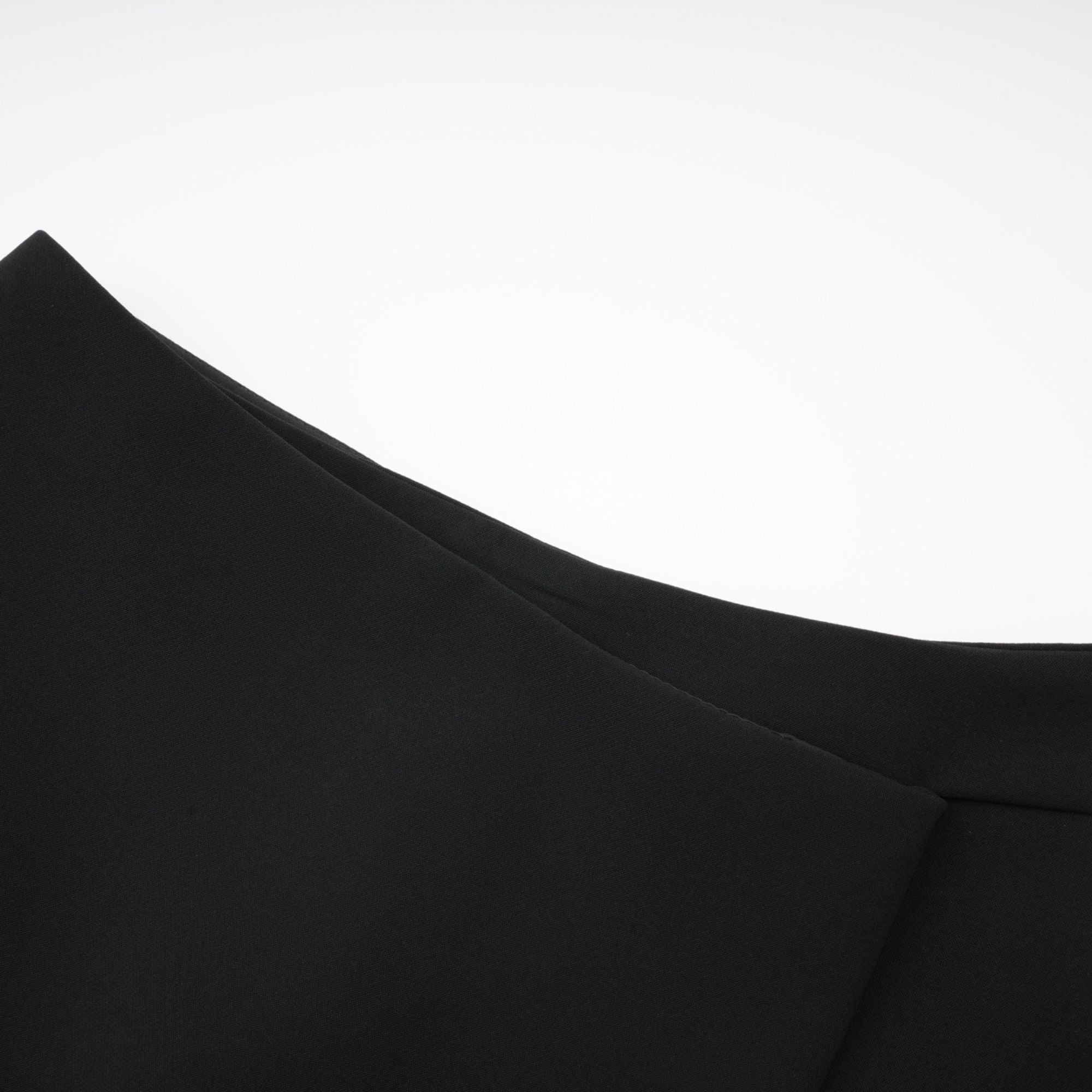 Σετ Ασορτί Μπλούζας Και Σορτς Με Κέντημα Flora Σε Μαύρο Χρώμα