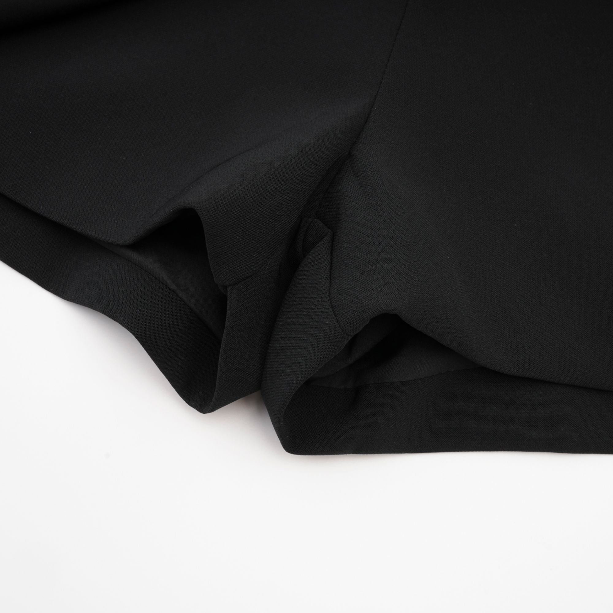 Σετ Ασορτί Μπλούζας Και Σορτς Με Κέντημα Flora Σε Μαύρο Χρώμα