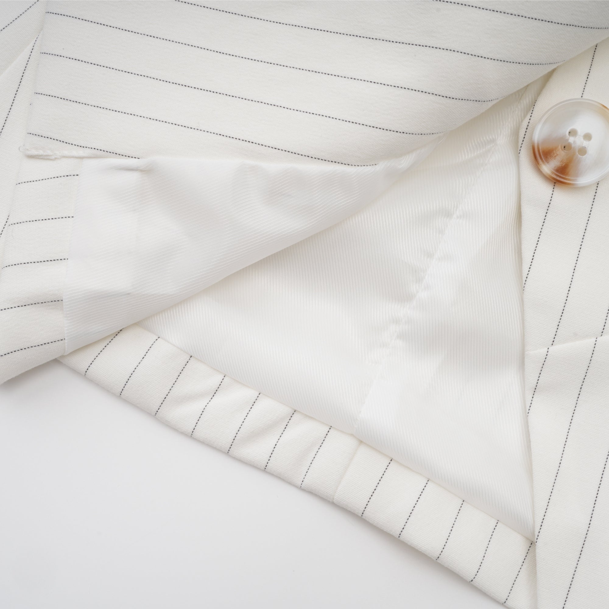 Σετ Ασορτί Τζάκετ Και Σορτς Με Ριγέ Σχέδιο Leola