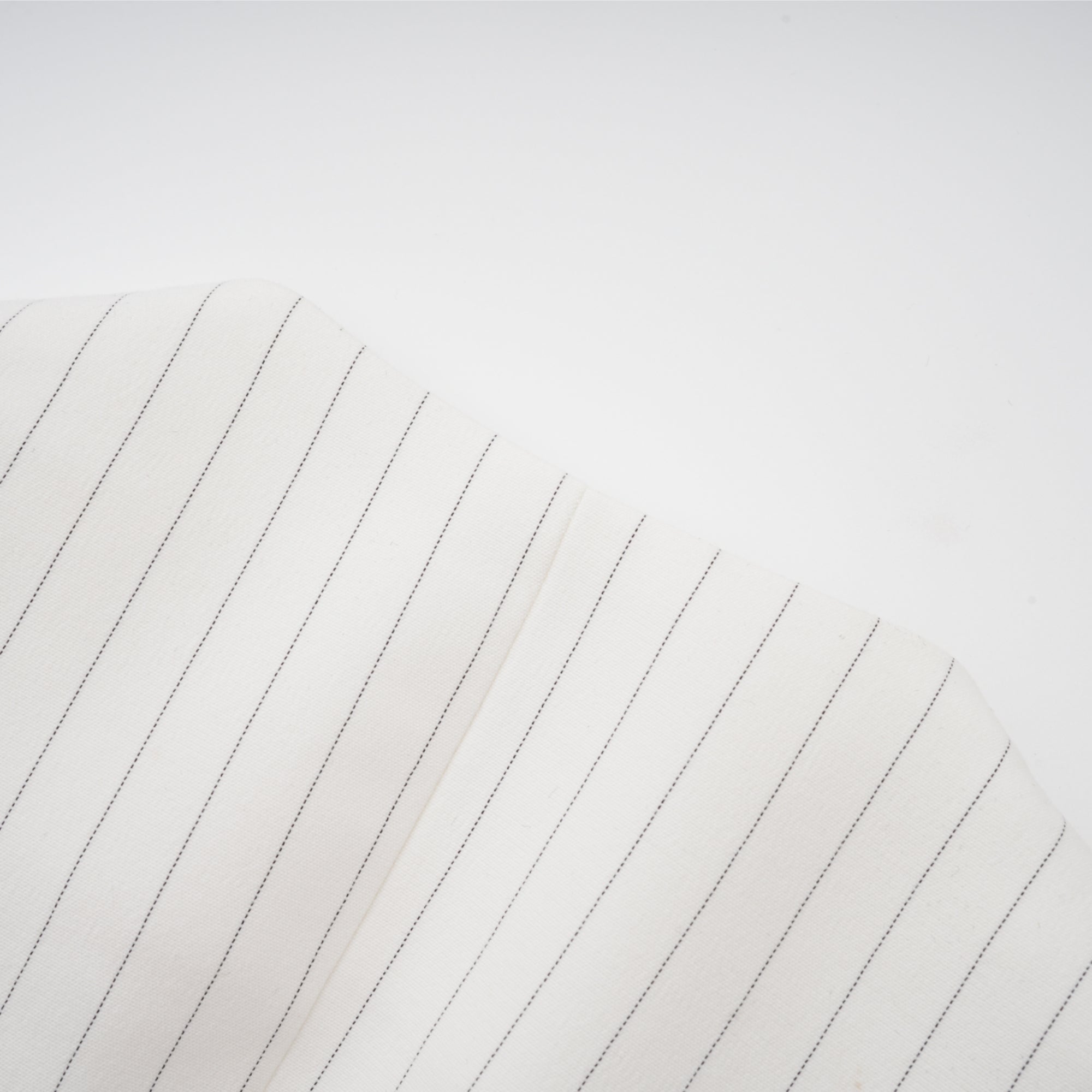 Σετ Ασορτί Τζάκετ Και Σορτς Με Ριγέ Σχέδιο Leola