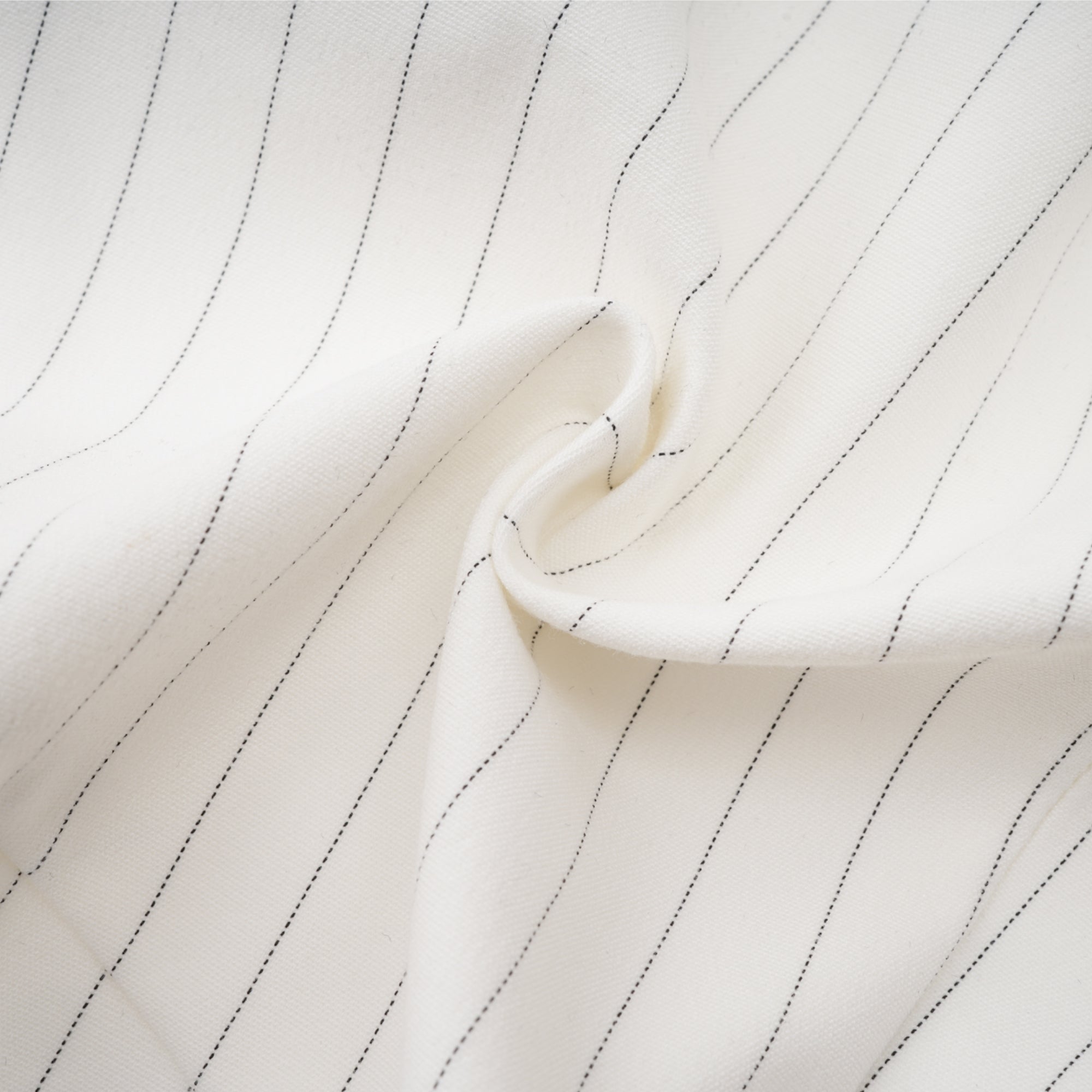 Σετ Ασορτί Τζάκετ Και Σορτς Με Ριγέ Σχέδιο Leola