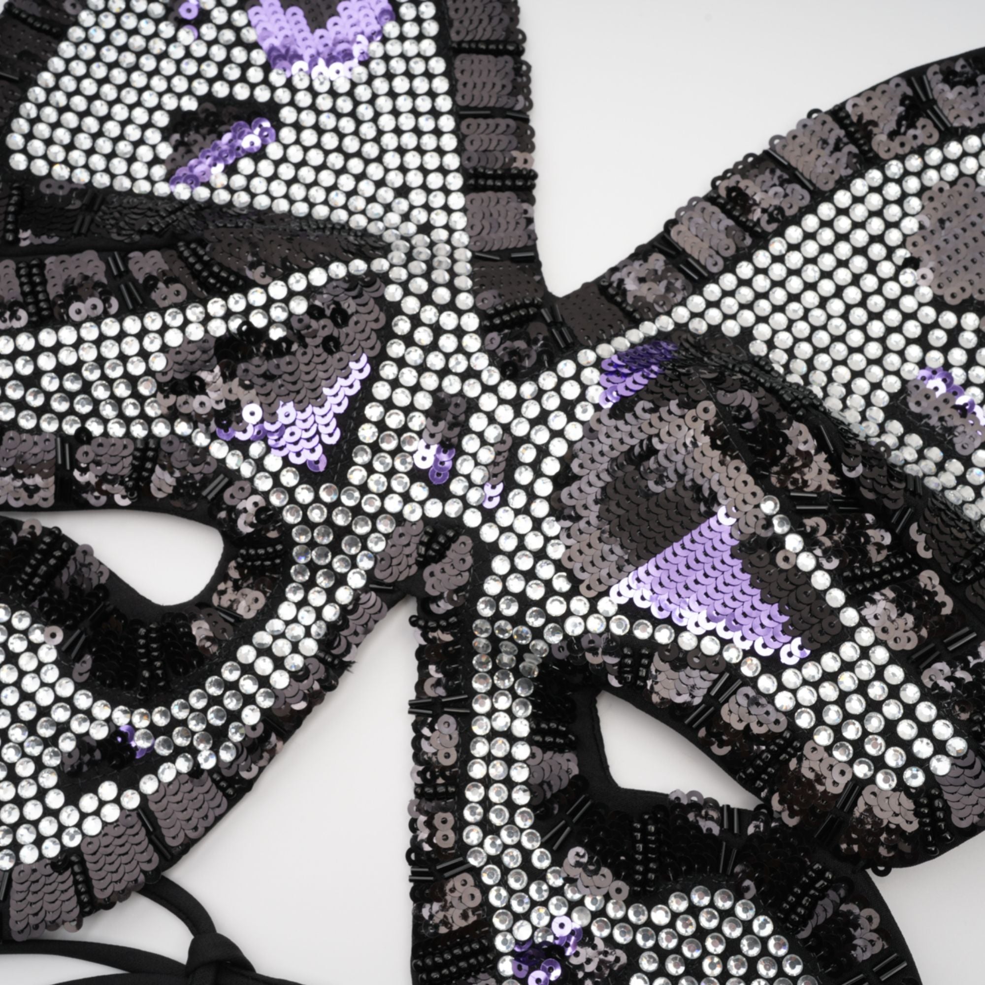 Τοπ Με Κέντημα Vittoria Σε Σχήμα Πεταλούδας